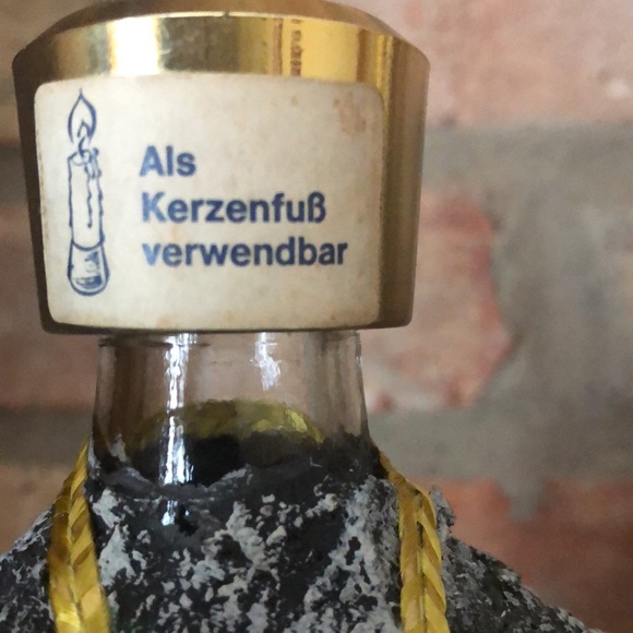 Vintage collectible bottle with a lumberjack face - Picture 7 of 7